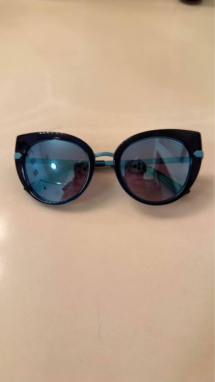 Guess Cat Eye and Quay Round Eye Sunglasses